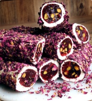 GÜL YAPRAKLI FISTIKLI SARMA LOKUM